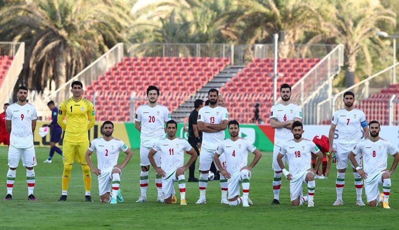 عکس‌های خانوادگی جورجینا از مسافرتش با رونالدو در دریای سرخ!