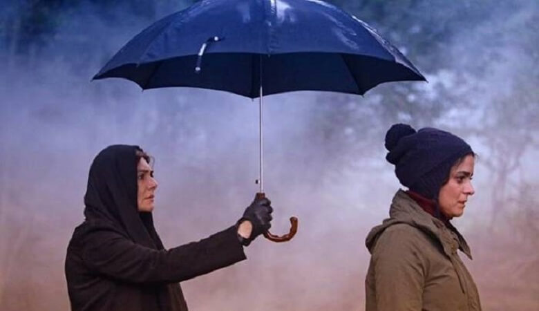 عکس/ رفاقت غزل شاکری و هنگامه قاضیانی پشت صحنه جزیره