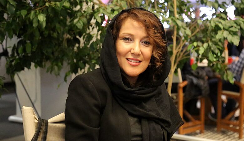 خواننده ایرانی بخاطر کتک زدن نامزدش بازداشت شد