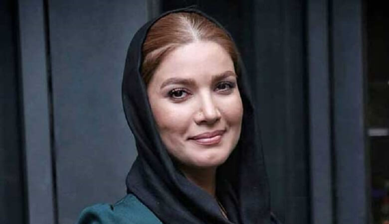 عکس/ بازی متین ستوده با سگش همراه با استایلی جنجالی