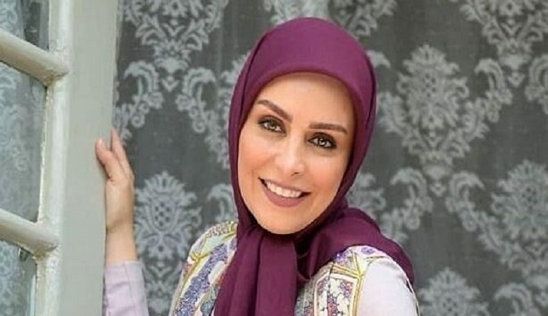 فال حافظ  امروز چهارشنبه 9 خرداد 1403/ دست دعا برآرم و در گردن آرمت