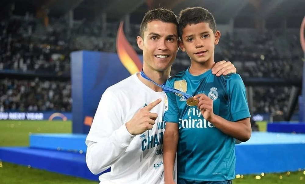 پسر بزرگ رونالدو زودتر از پدرش برنده جام برای النصر شد!
