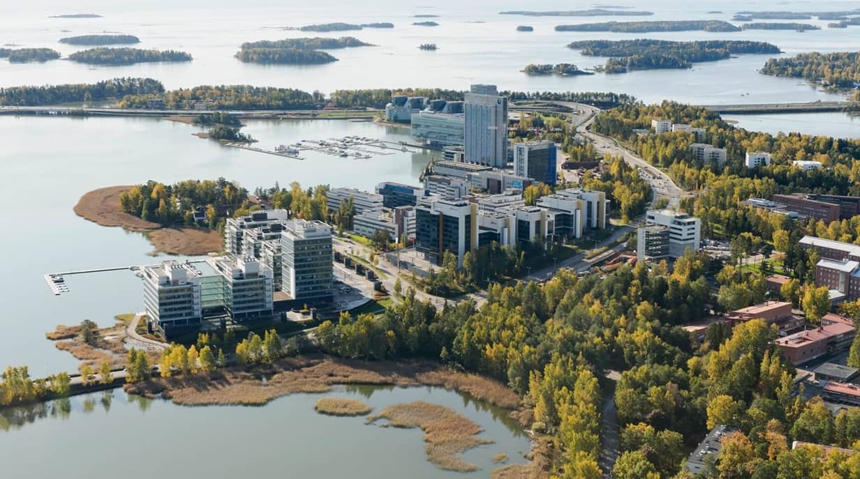 شگفت آور؛ این شهر فنلاند جوانان را راه نمیدهد!