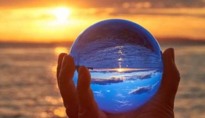 پیشگویی های عجیب و ترسناک برای سال 2021