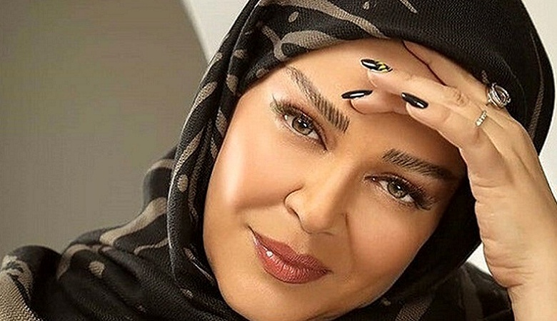 عکس/ کافه بازی بی ماسک بهاره رهنما لا به لای کاراش!