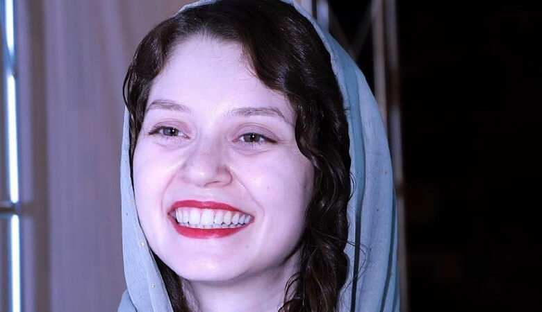 عکس/ شادی کرم رودی قد بلند شد!