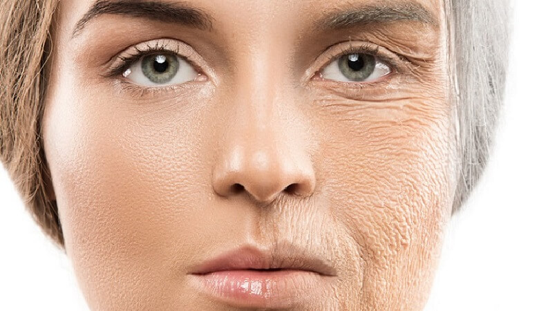 چه کارهایی خانم‌ها را پیرتر از سن‌شان نشان می‌دهد؟