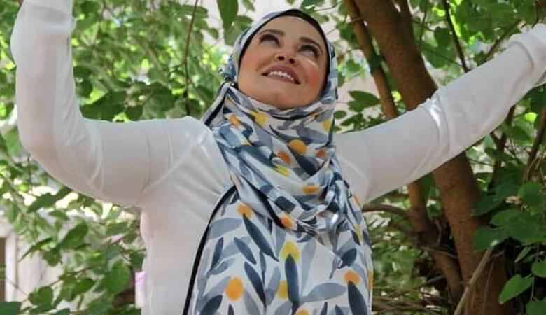 عکس/ تیپ عجیب بهاره رهنما شبیه به دخترهای نوجوان!