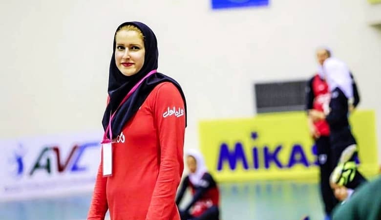 فال حافظ امروز پنج شنبه 18 مرداد 1403/  گره ز دل بگشا و از سپهر یاد مکن