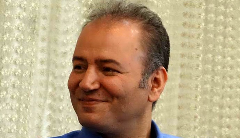ویدئو/ پاسخ توهینآمیز مجری تلویزیون به کامنت یک بیننده!