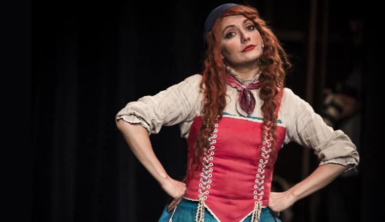 ویدئو/ وقتی که جانی دپ از تعداد زیاد فالوئرهای مهناز افشار شاخ درمی آورد!