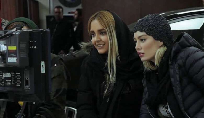 ویدئو/ گشت و گذار شبانه سحر قریشی و رفقا در خیابان‌های تهران