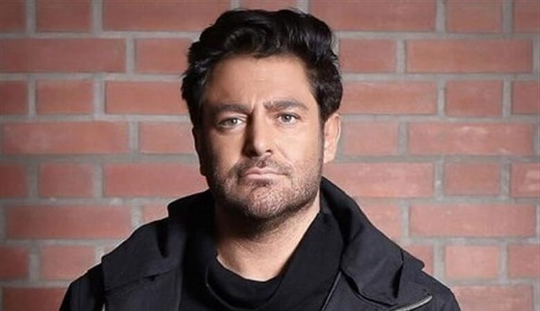 عکس/ محمدرضا گلزار در ۹ سالگی در کنار مربی مشهور فوتبال