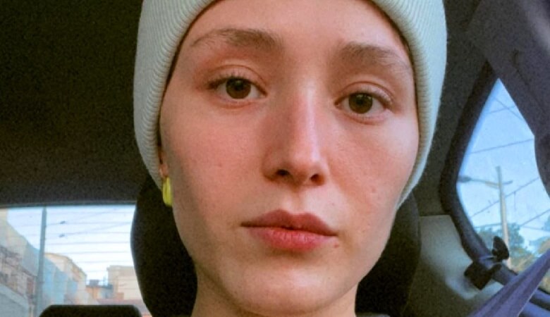 عکس نیمه منشوری فرشته حسینی لب دریا