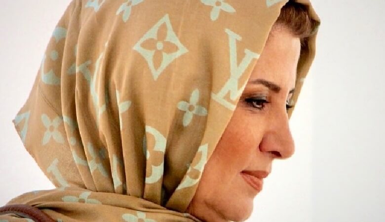 ویدئو/ مجری خانم صداوسیما در کانادا هم دست از عادتش برنداشت!