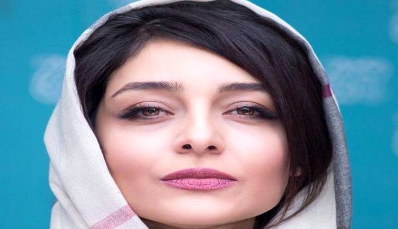 رونمایی “ساره بیات” از هدیه نفیس خود/ عکس