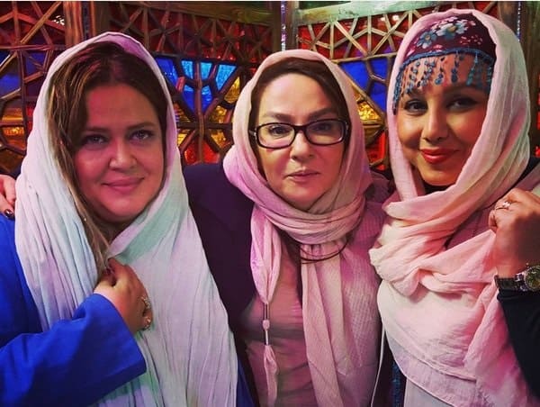 ویدئو/ آشتی‌کنان احساسی بهاره رهنما و بهنوش بختیاری روی صحنه!
