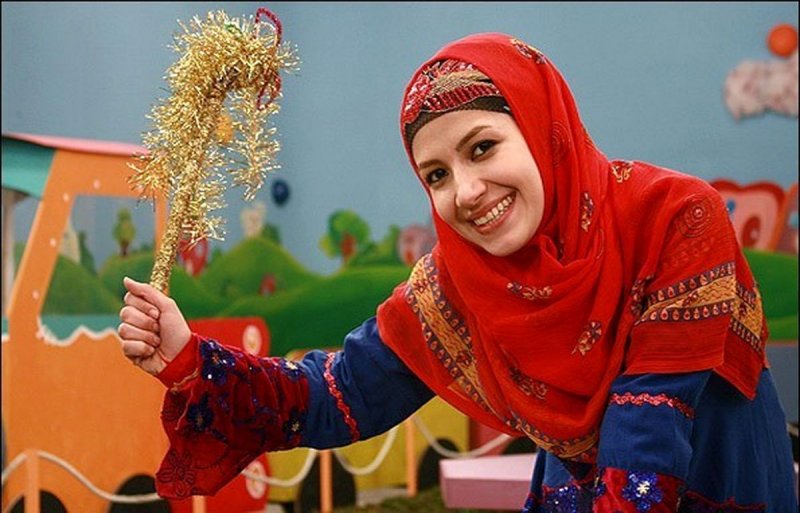 عکس/ تیپ خاله شادونه پای صندوق رای جلب‌توجه کرد!