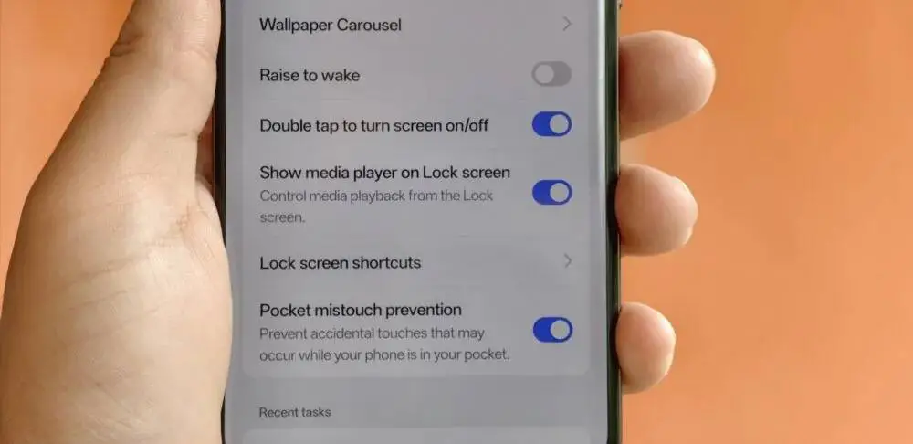 دو بار ضربه زدن برای روشن/خاموش کردن صفحه&zwnj;نمایش