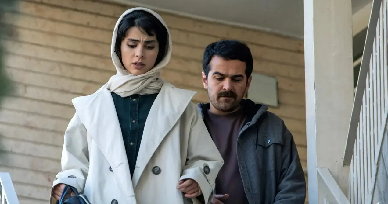 نگاهی به نقاط قوت و ضعف سریال آبان