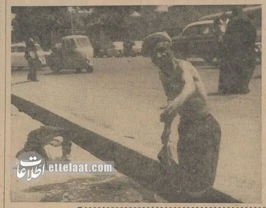 بچه&zwnj;مشهدی&zwnj;ها در خیابان&zwnj;ها آب&zwnj;تنی کردند! +عکس