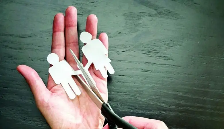 قصه متلاشی شدن زندگی یک زوج/ مرد جوان: در یک نگاه عاشق زن دوستم شدم!