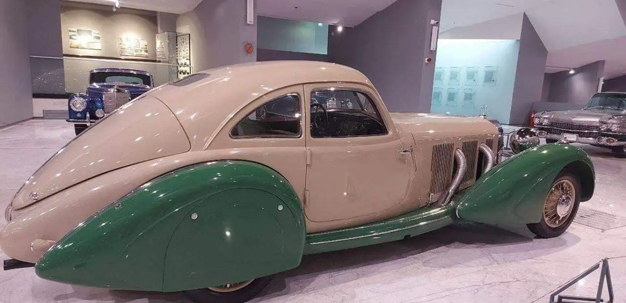 عکس/ پیشنهاد ۳۰ میلیون دلاری دولت آلمان برای خرید بنزی که هیتلر به پهلوی اول هدیه داد!